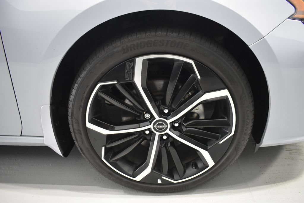 Certified 2024 Nissan Altima 2.5 SR FWD image 10