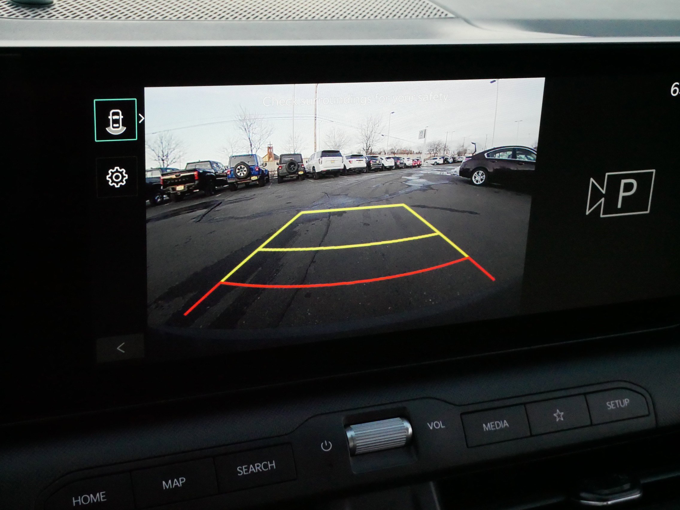 Used 2025 Kia K4 LXS image 32