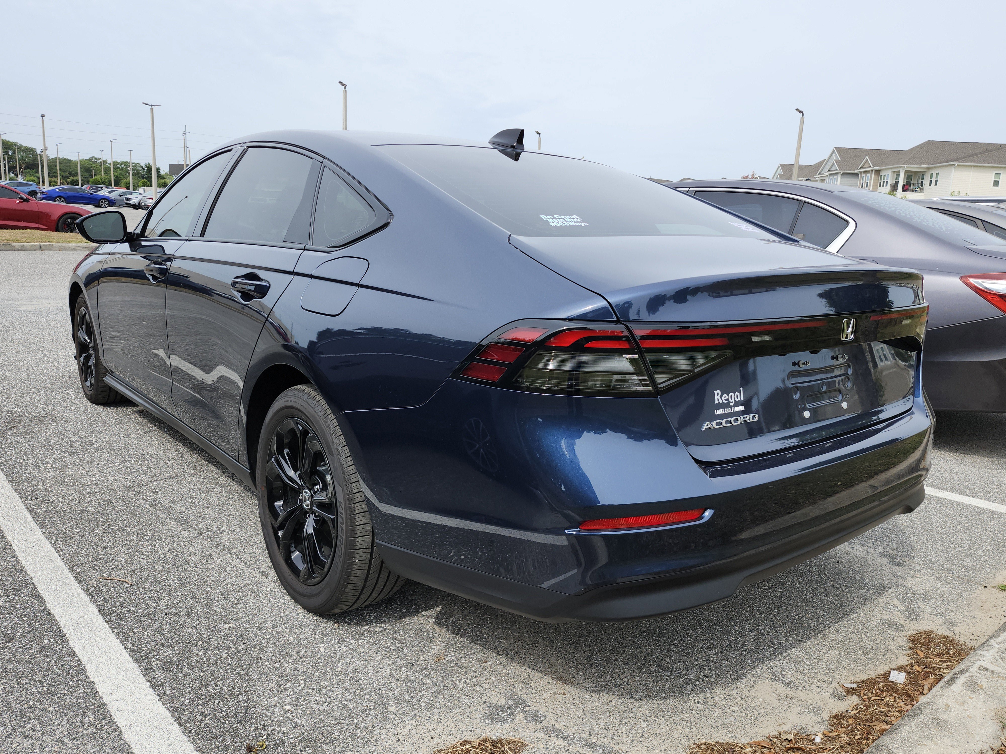 Used 2025 Honda Accord SE image 18