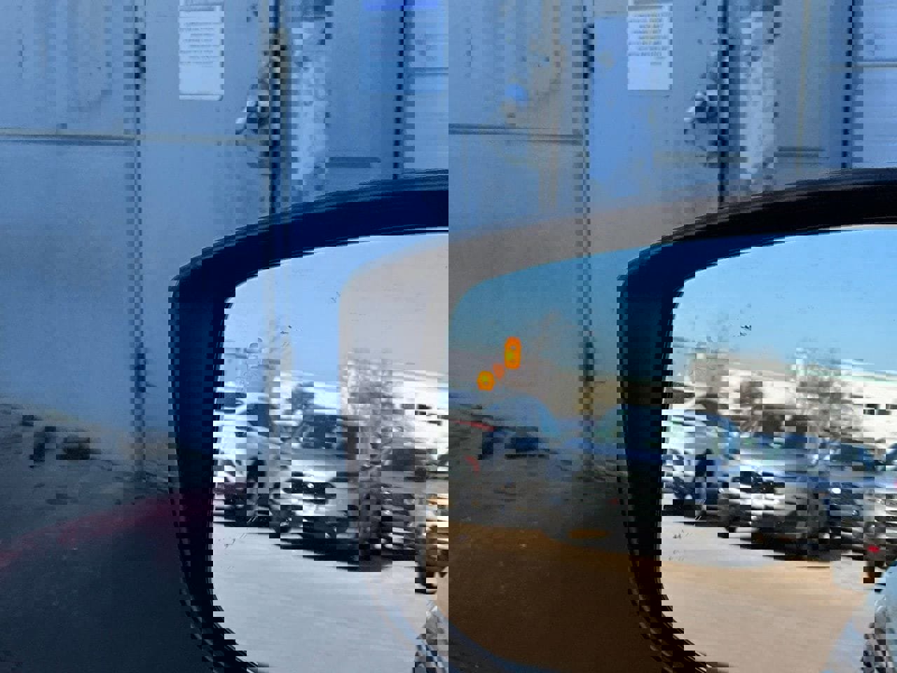 Used 2025 Nissan Versa SV image 17