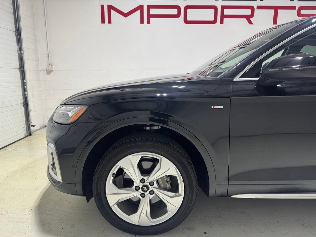 Used 2023 Audi Q5 2.0T Prestige w/ Prestige Package AWD/4WD image 3