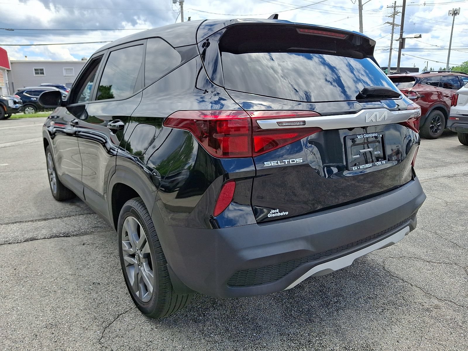 Used 2022 Kia Seltos LX AWD/4WD image 5