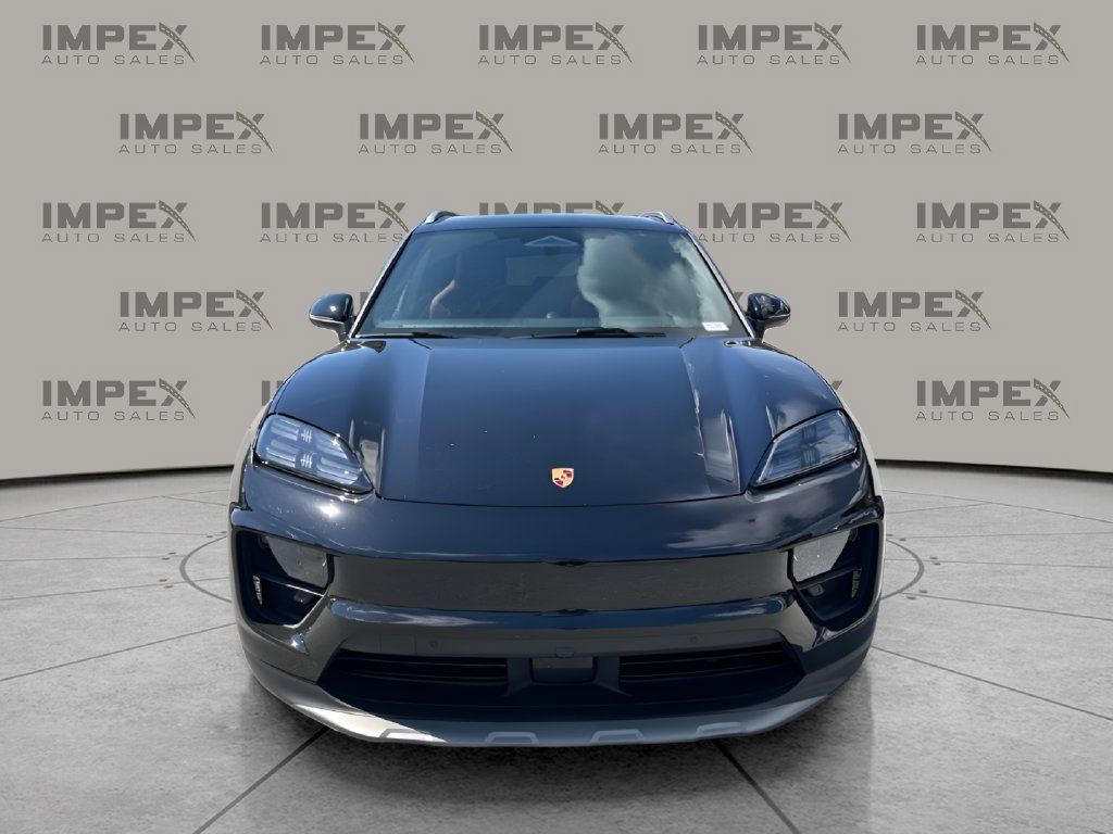 Used 2025 Porsche Macan 4S Electric w/ Premium Package AWD/4WD image 8