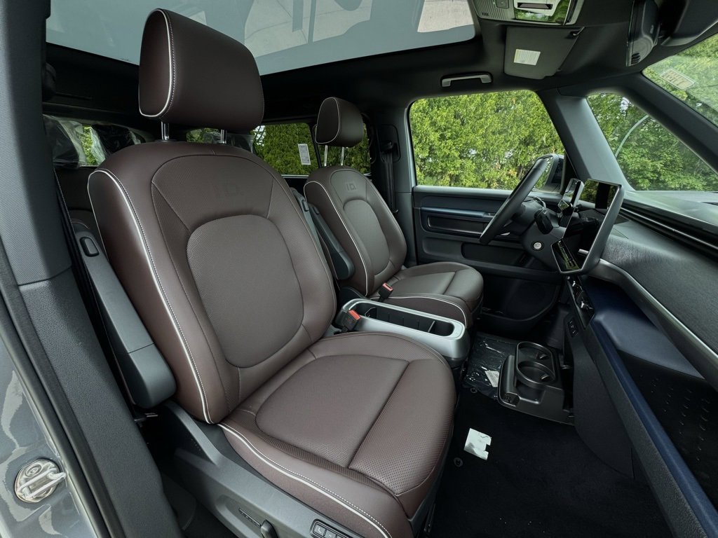 New 2025 Volkswagen ID. Buzz Pro S Plus image 28