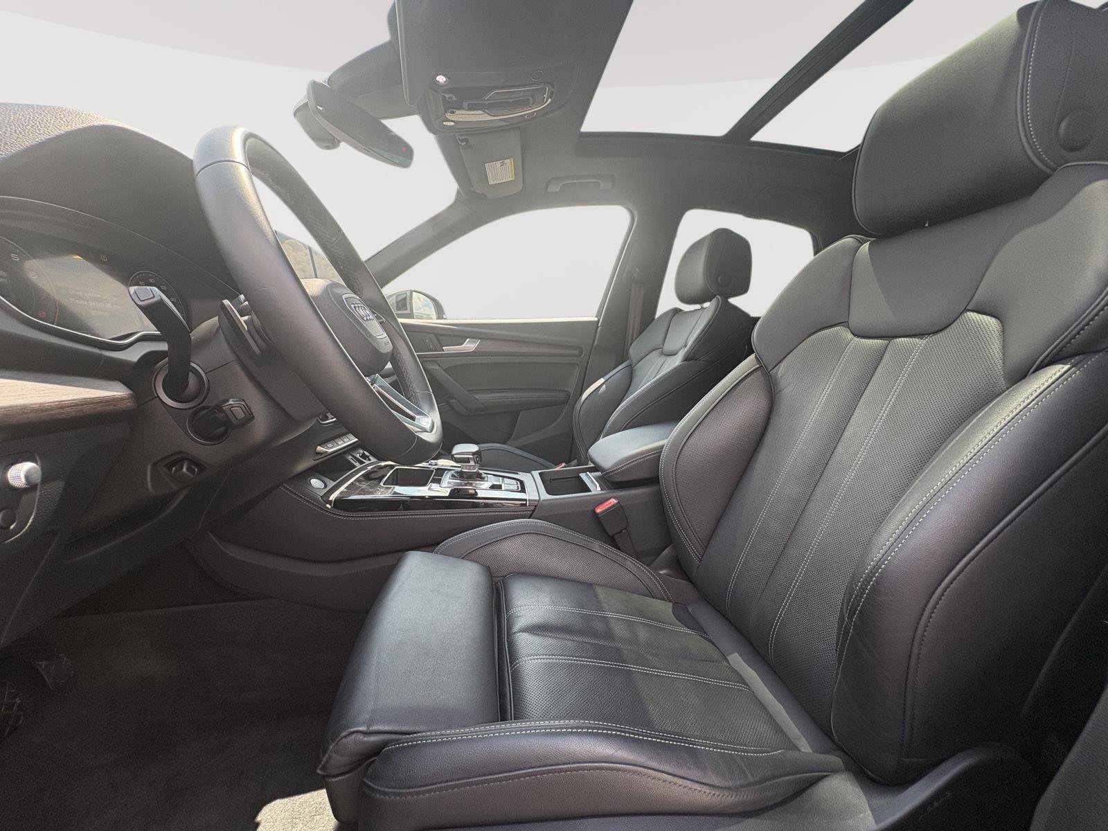 Certified 2023 Audi Q5 2.0T Prestige AWD/4WD image 10