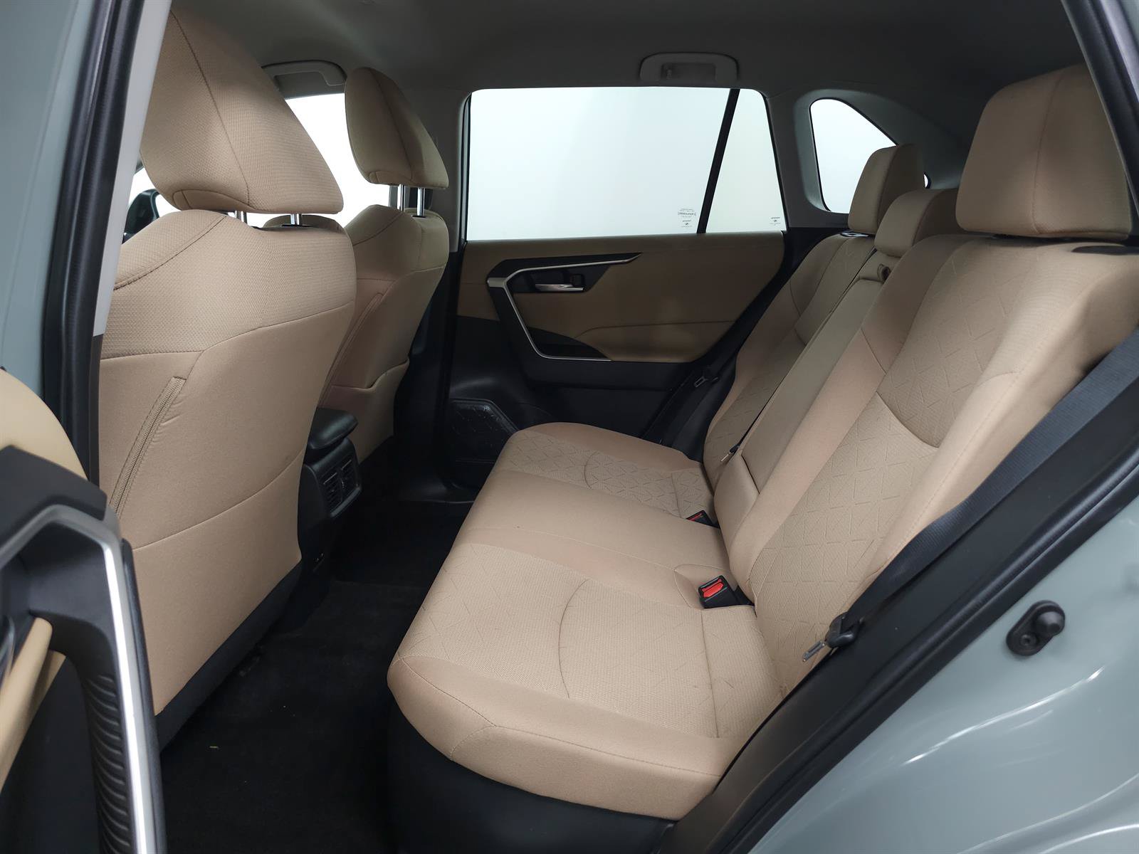 Certified 2023 Toyota RAV4 XLE AWD/4WD image 5