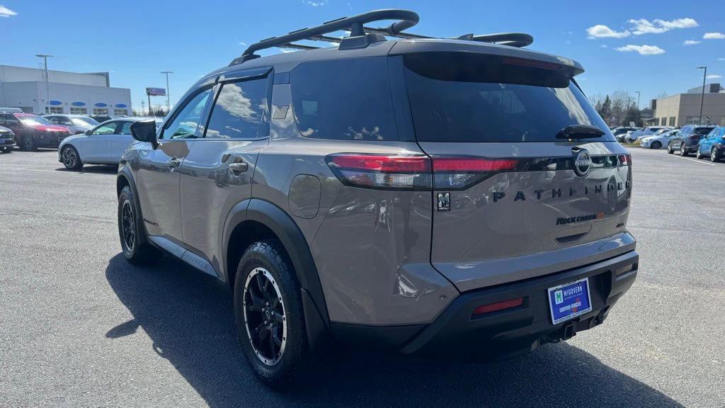 Used 2023 Nissan Pathfinder Rock Creek AWD/4WD image 5