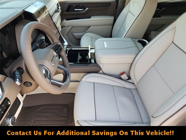 New 2026 GMC Yukon XL Denali w/ Sun & Power Step Package image 9