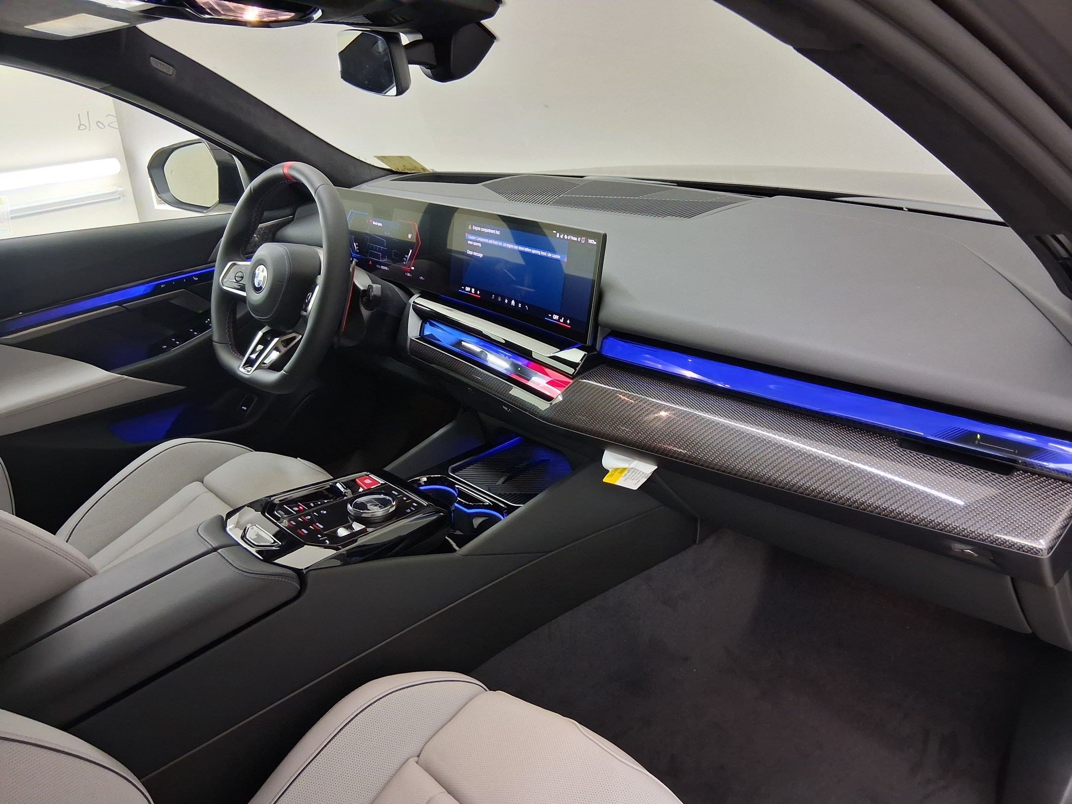 New 2027 BMW M5 Touring AWD/4WD image 30