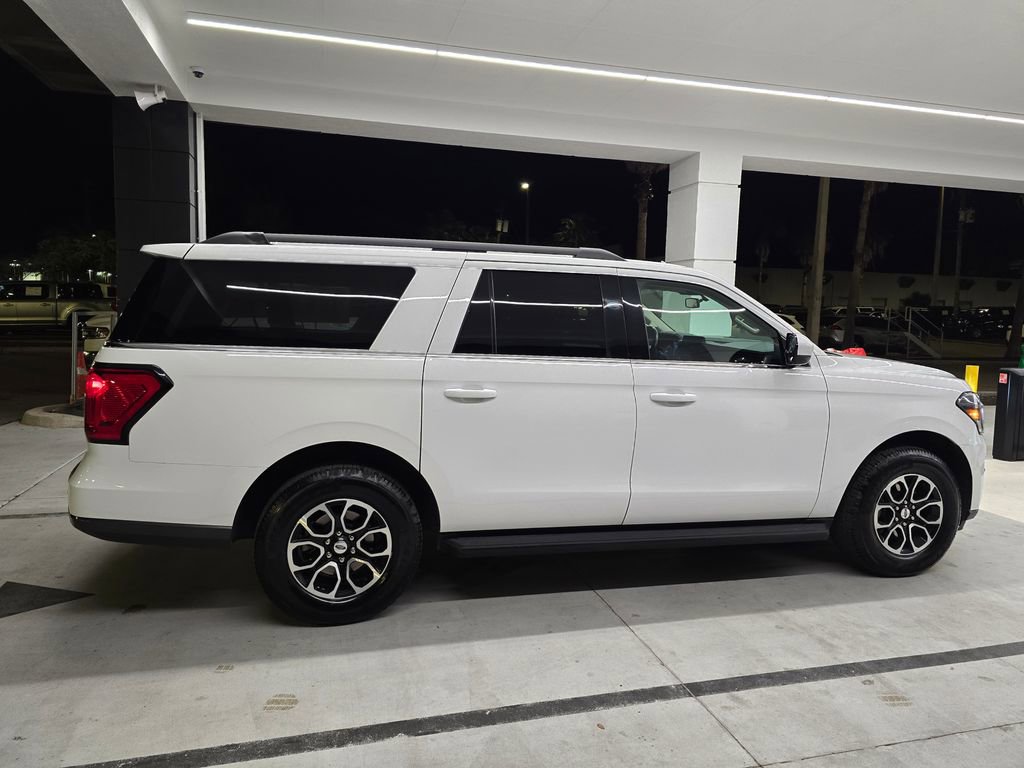 Used 2024 Ford Expedition Max XLT RWD image 7