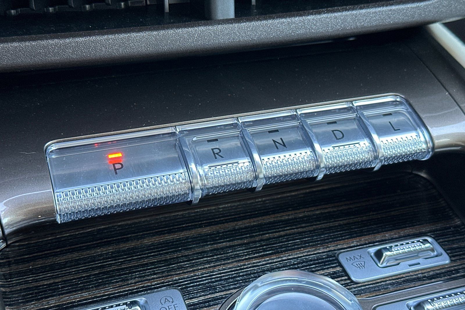 New 2026 Lincoln Nautilus Black Label w/ Jet Appearance Package image 21