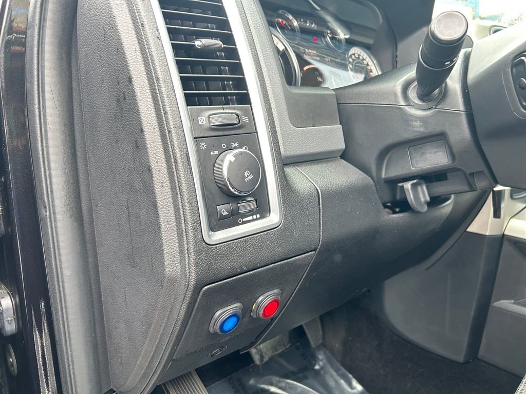 Used 2017 RAM 2500 Big Horn image 21
