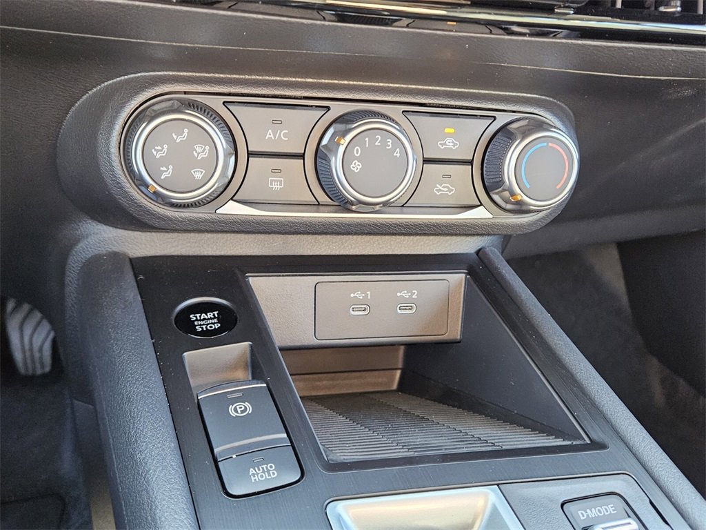 New 2026 Nissan Kicks S image 19