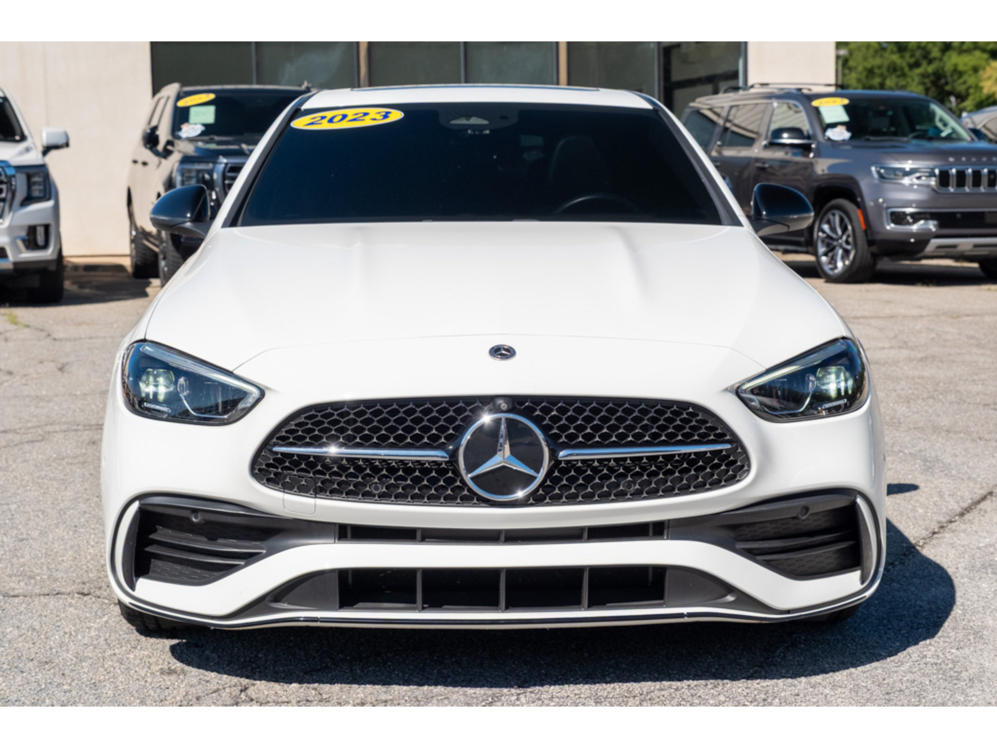 Used 2023 Mercedes-Benz C 300 Sedan image 3