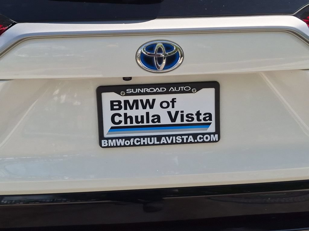 Used 2020 Toyota RAV4 XSE w/ Carpet Mat Package AWD/4WD image 37