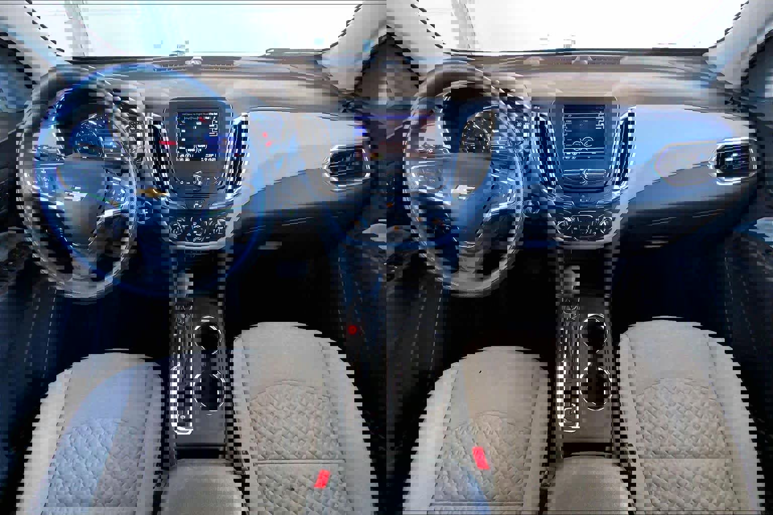 Used 2023 Chevrolet Equinox LS w/ LS Convenience Package image 16