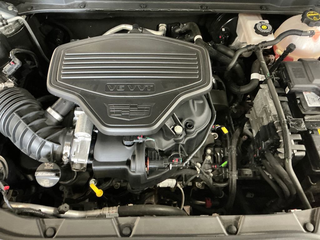 Certified 2024 Cadillac XT5 Premium Luxury w/ Technology Package AWD/4WD image 10