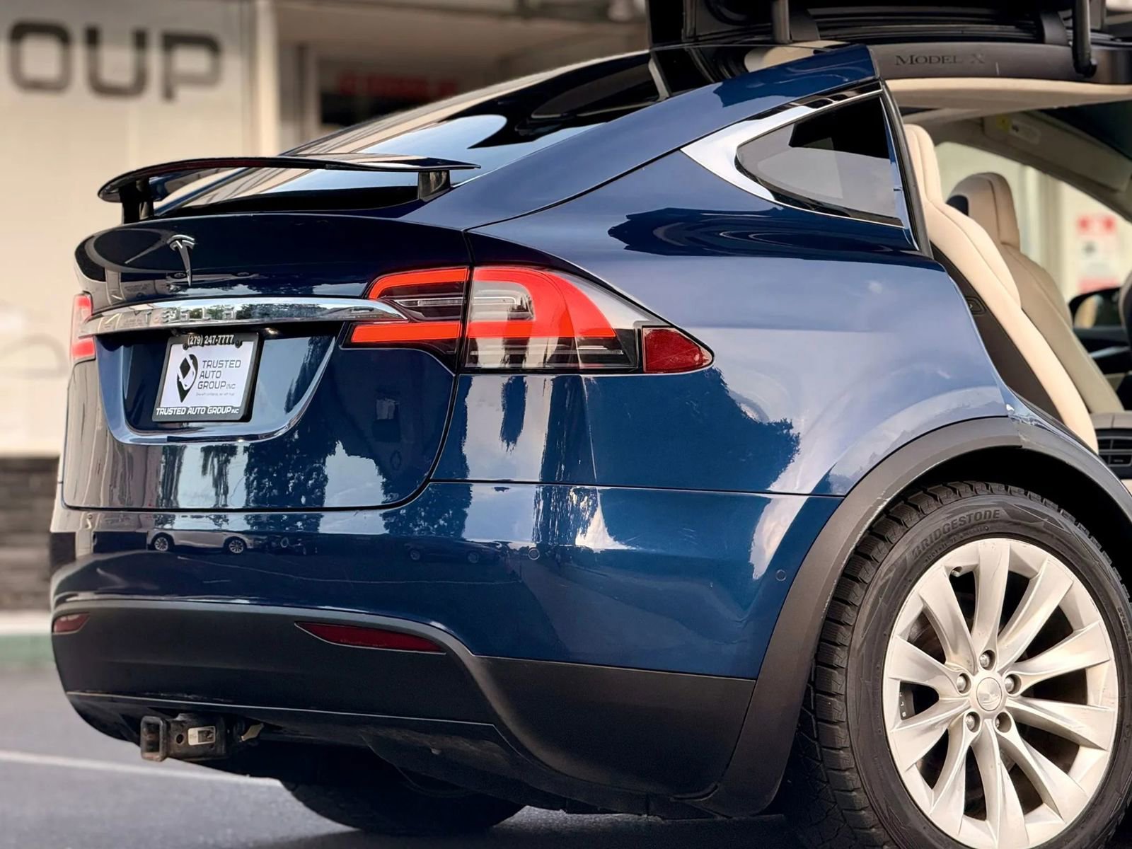 Used 2017 Tesla Model X 100D AWD/4WD image 9