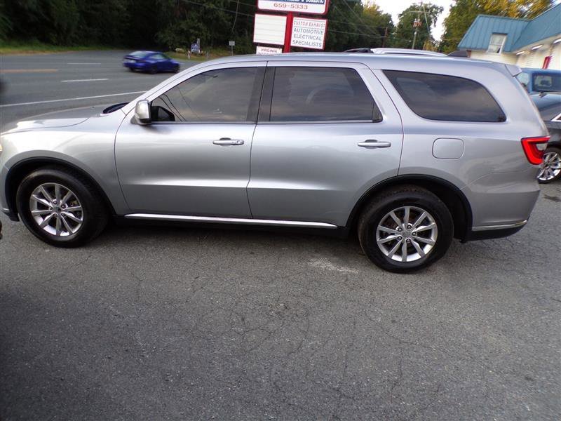 Used 2016 Dodge Durango SXT image 12
