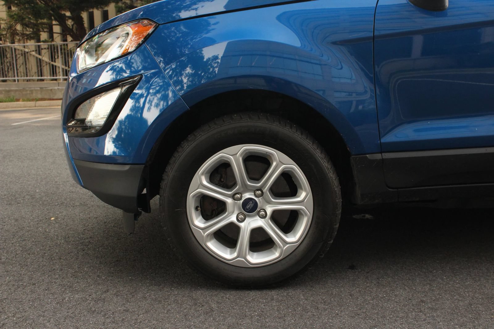 Used 2020 Ford EcoSport SE AWD/4WD image 11