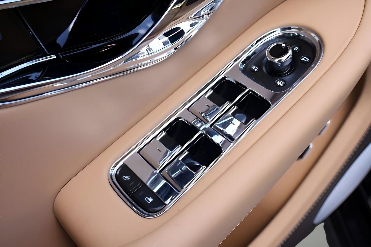 New 2026 Bentley Continental GT AWD/4WD image 13