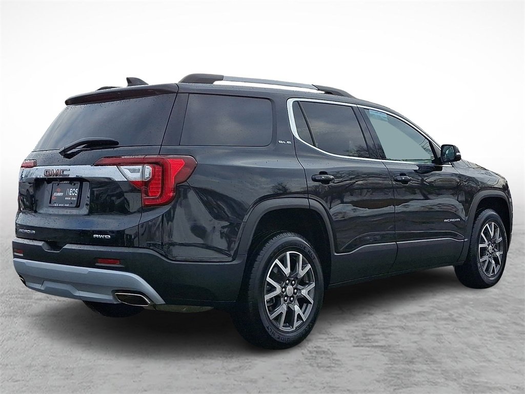 Used 2022 GMC Acadia SLE w/ Driver Convenience Package image 4