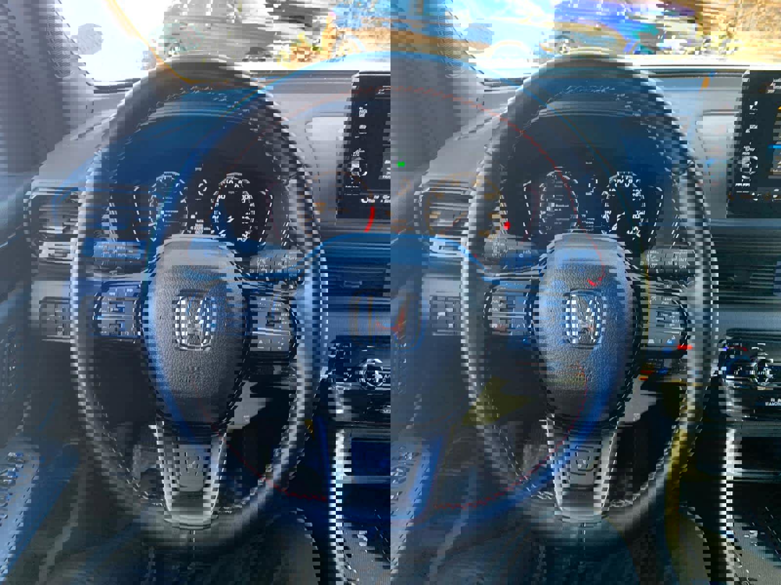 Used 2025 Honda Pilot TrailSport image 17