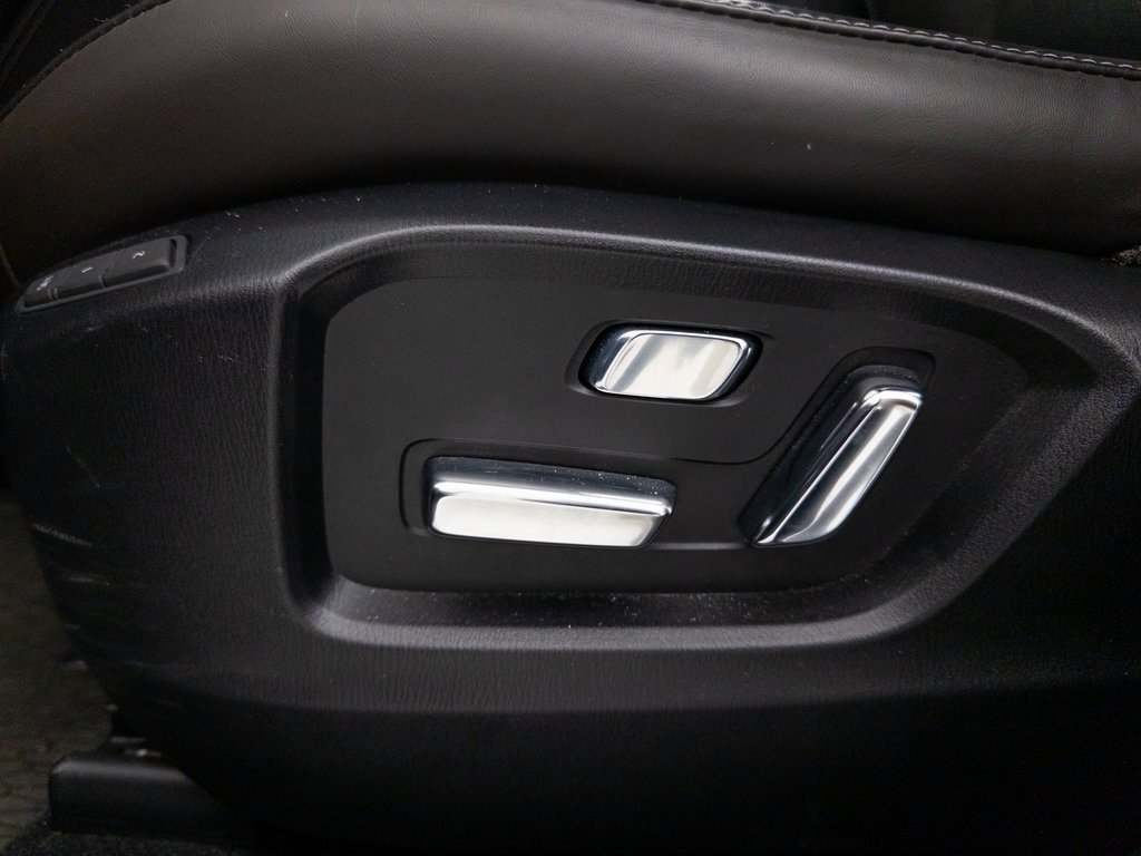 Certified 2025 MAZDA CX-5 Signature image 30