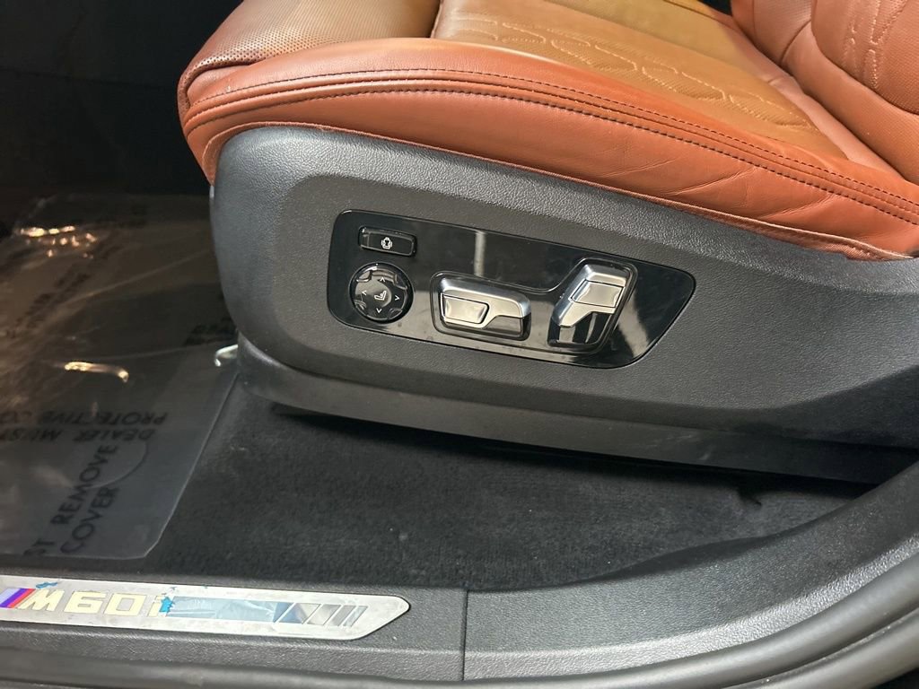 Used 2023 BMW X7 M60i w/ Executive Package image 57