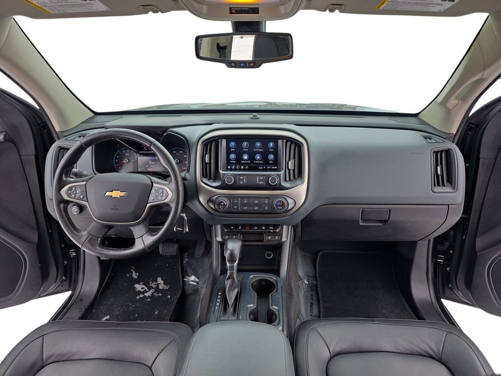 Used 2022 Chevrolet Colorado Z71 w/ Z71 Midnight Edition image 9