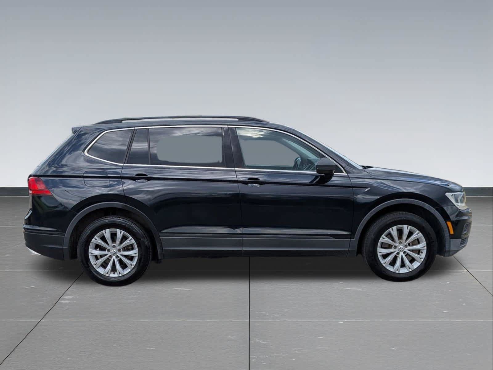 Used 2019 Volkswagen Tiguan SE AWD/4WD image 6
