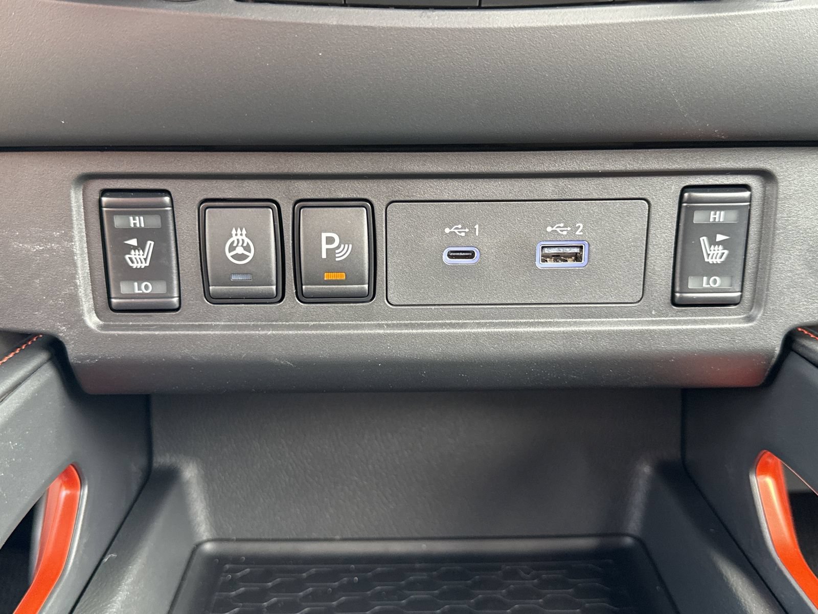 New 2026 Nissan Frontier PRO-4X w/ Pro-4x Convenience Package AWD/4WD image 8