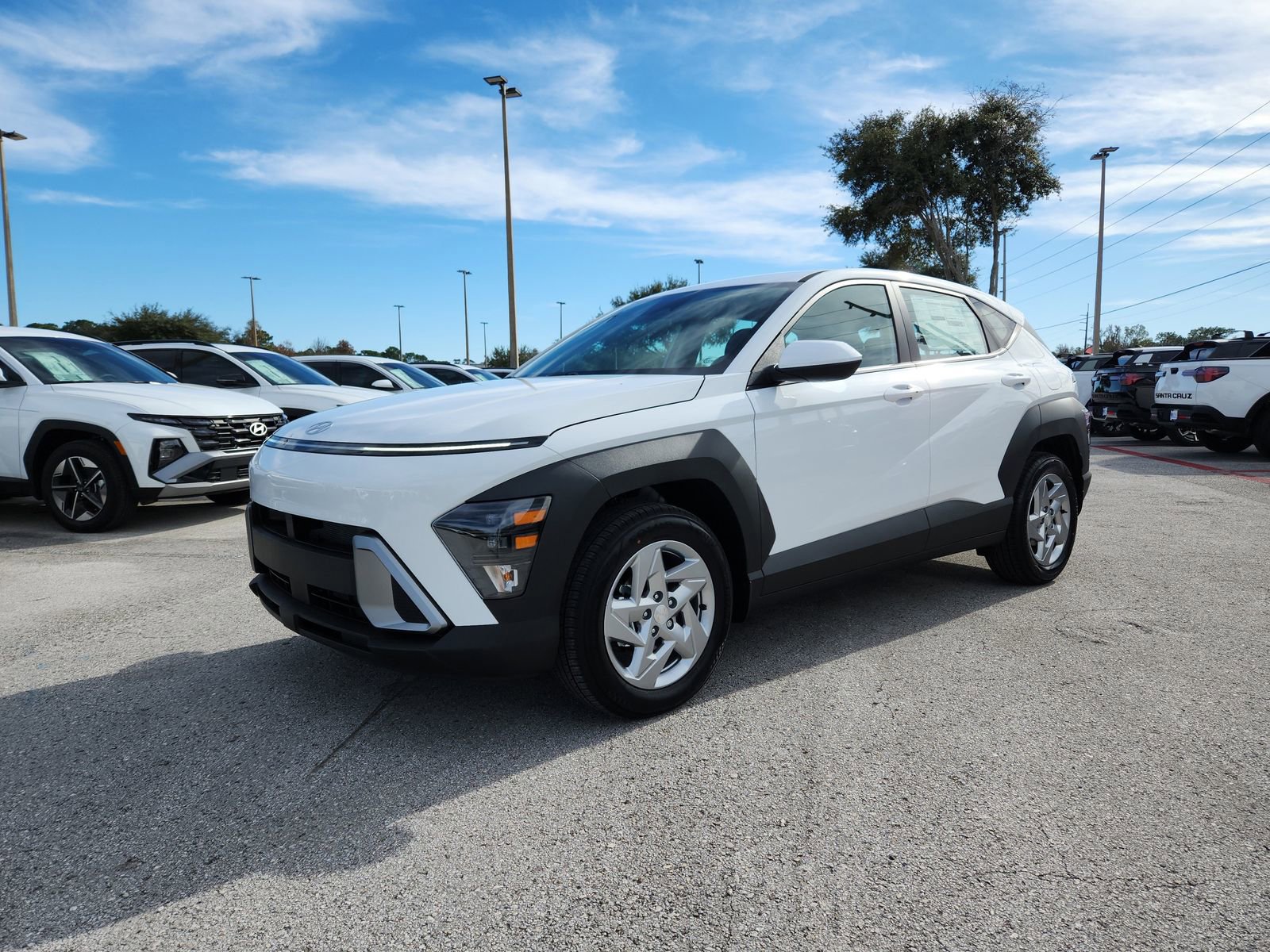 New 2026 Hyundai Kona SE