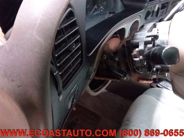 Used 1993 Toyota Camry Deluxe FWD image 15
