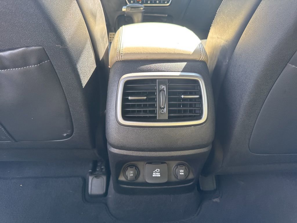 Used 2016 Kia Sorento SX w/ SXL Technology Package image 28