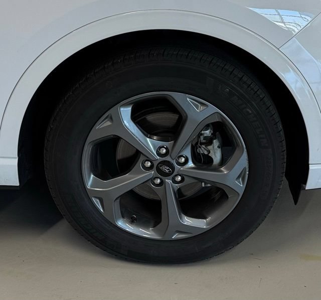 Used 2023 Ford Escape ST-Line AWD/4WD image 25