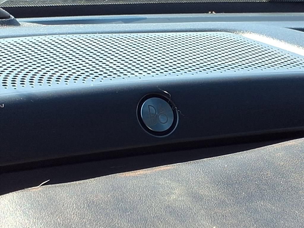 Used 2022 Ford F350 Limited image 14