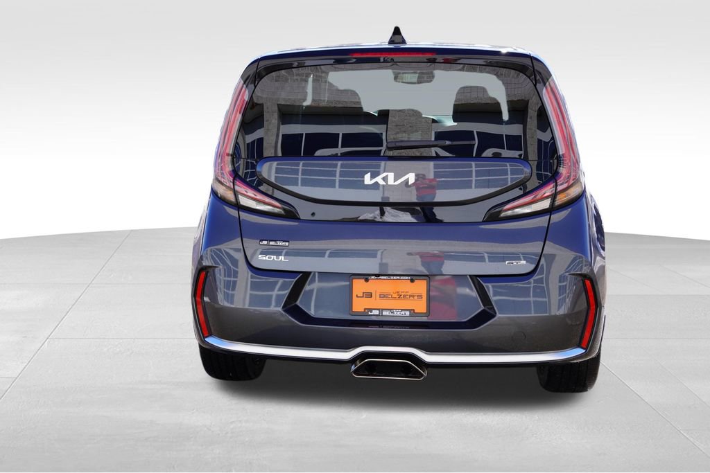 Certified 2023 Kia Soul GT-Line FWD image 6