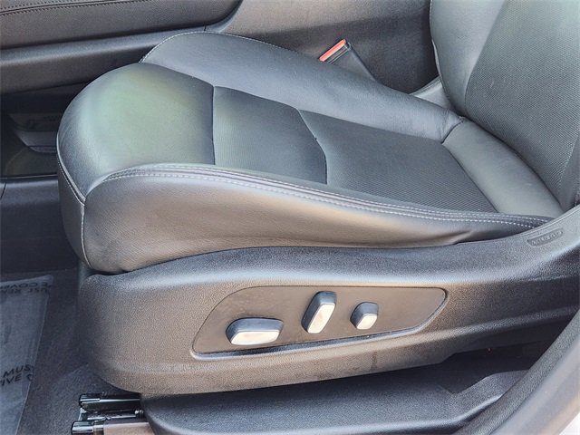 Used 2021 Cadillac XT6 Premium Luxury image 35