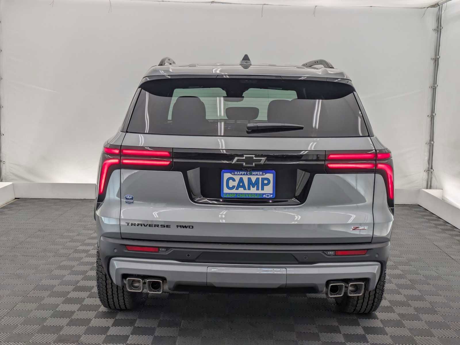 New 2026 Chevrolet Traverse Z71 w/ Enhanced Driving Package AWD/4WD image 5