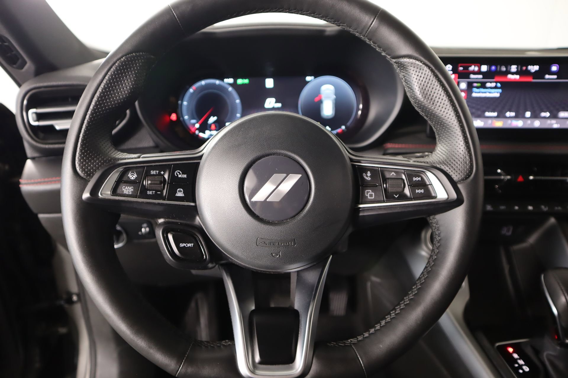 Used 2025 Dodge Hornet GT Plus w/ GT Plus Package image 3