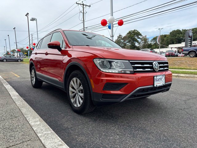 Used 2018 Volkswagen Tiguan SE AWD/4WD image 4