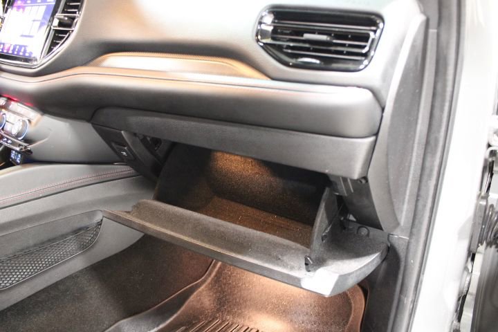 Used 2022 Dodge Durango R/T w/ Blacktop Package image 26