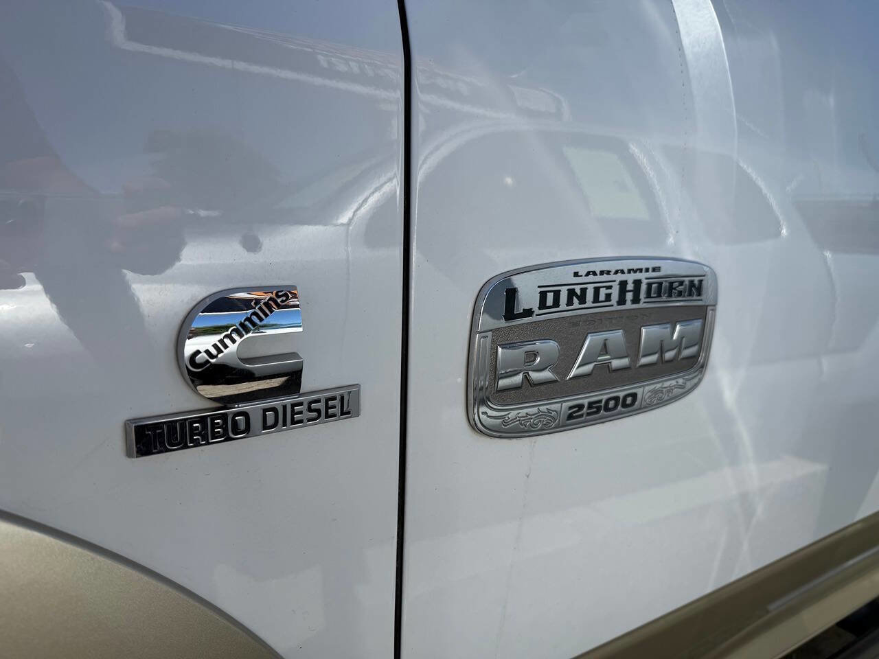 Used 2011 RAM 2500 Longhorn w/ HD Snow Plow Prep Group AWD/4WD image 20