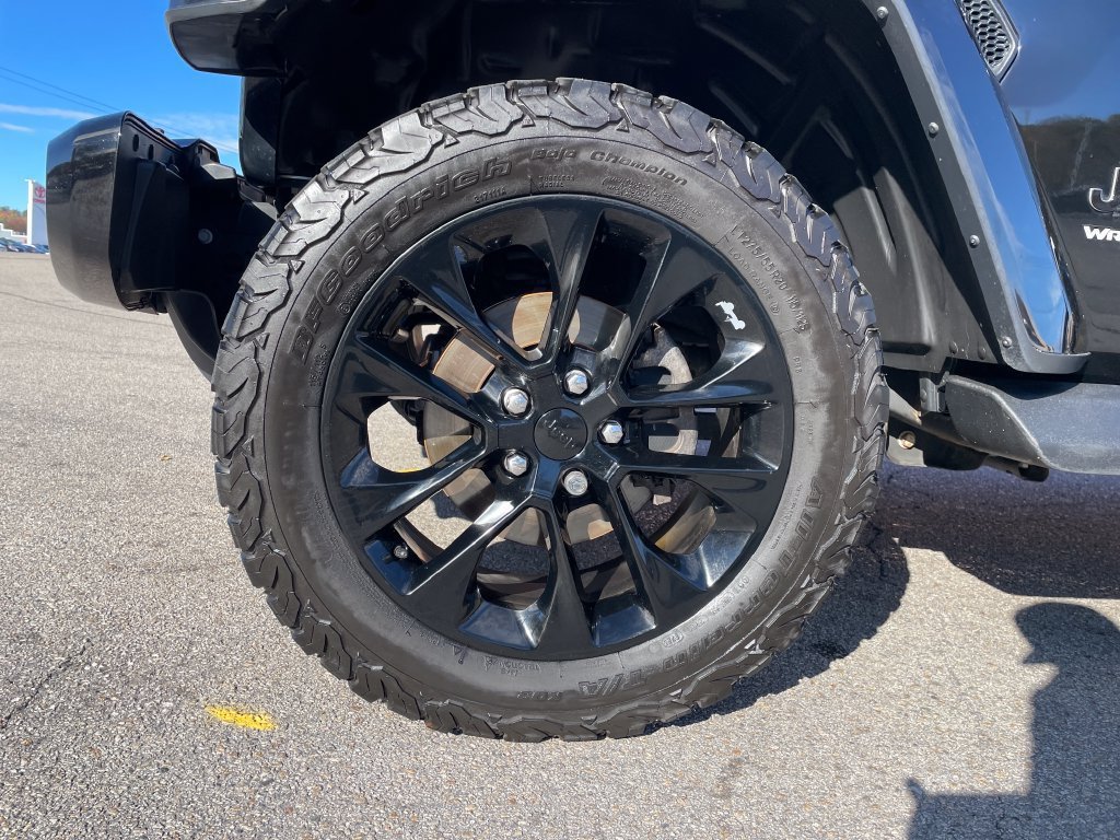 Certified 2020 Jeep Wrangler Unlimited Sahara AWD/4WD image 9