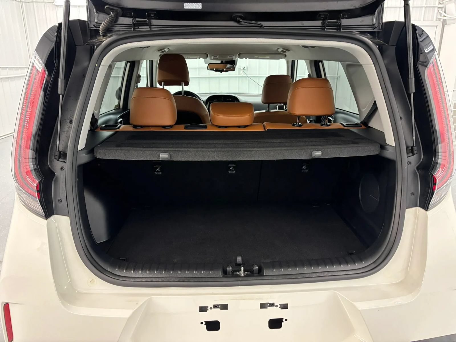 Used 2025 Kia Soul EX FWD image 33