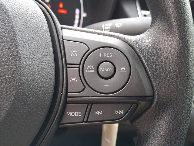 Used 2026 Toyota Corolla LE image 21