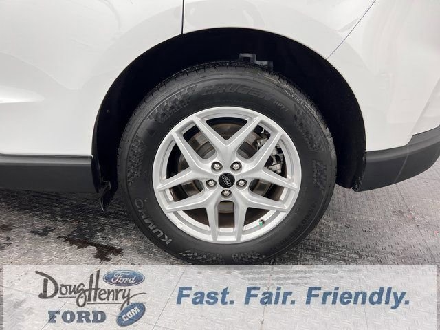 Used 2024 Ford Edge SEL image 21