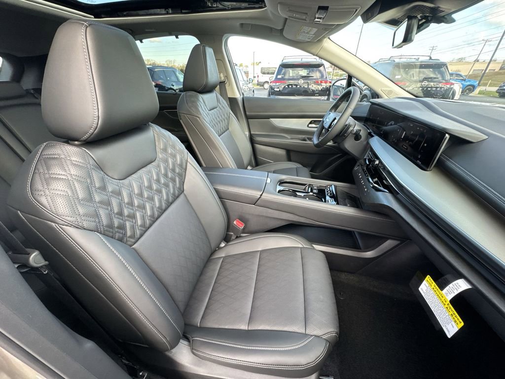 New 2026 Nissan Murano Platinum w/ Cargo Package image 25