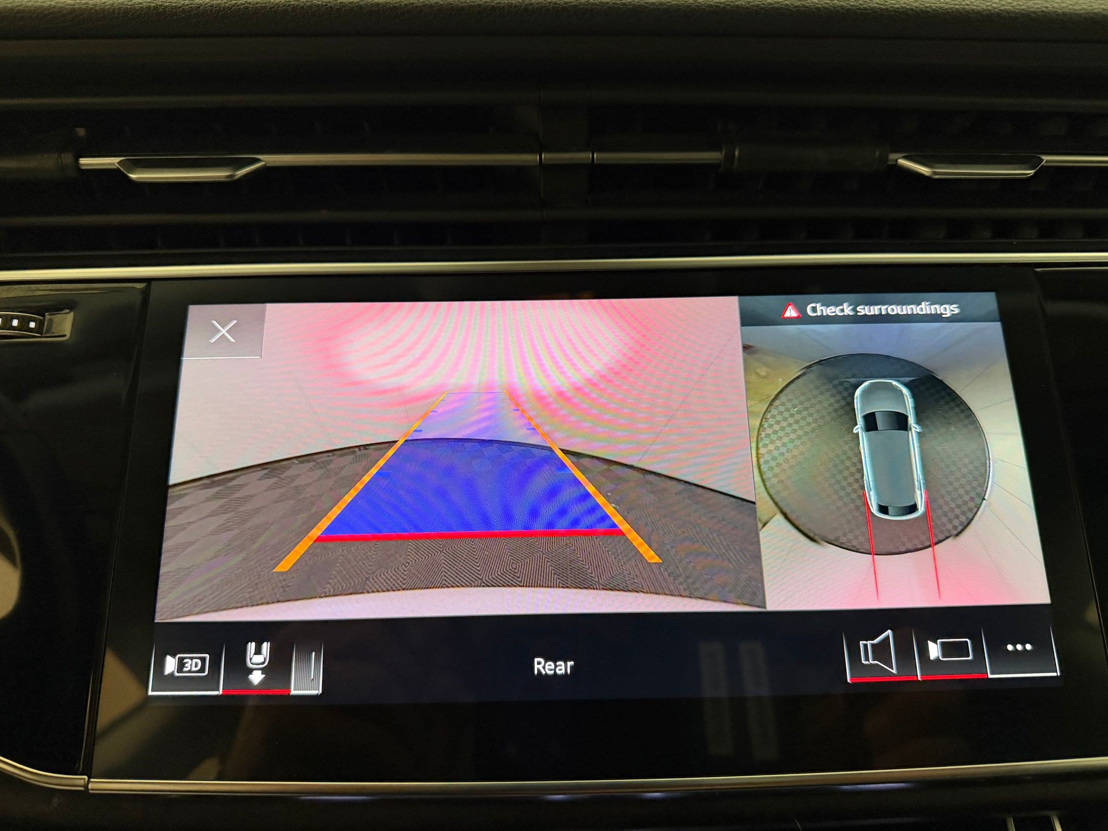 Certified 2023 Audi Q8 Premium Plus w/ Premium Plus Package AWD/4WD image 25
